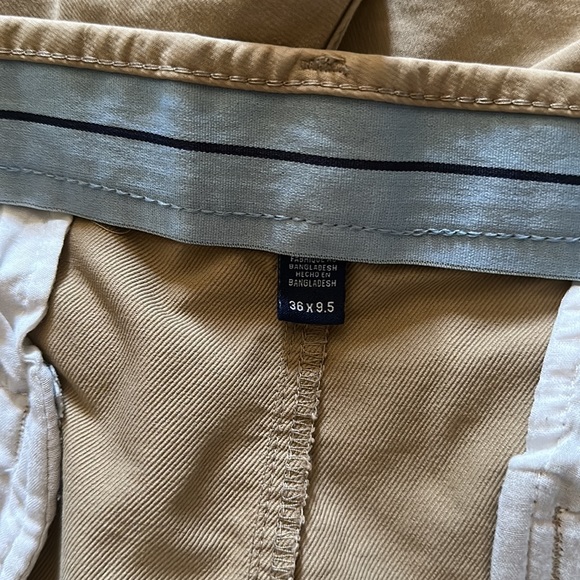 Izod men shorts - Picture 3 of 6